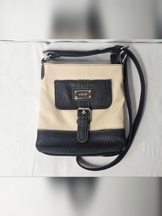 Nine West Handbags - Nine West Pebbled Crossbody Bag Black Cream Two Tone Messenger Purse Buckle
